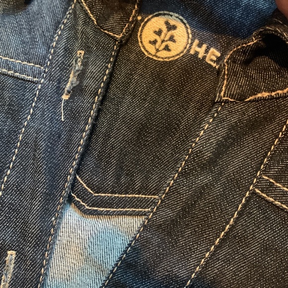 Velvet Hearts faded cap sleeve button down belted denim dress - Picture 4 of 4